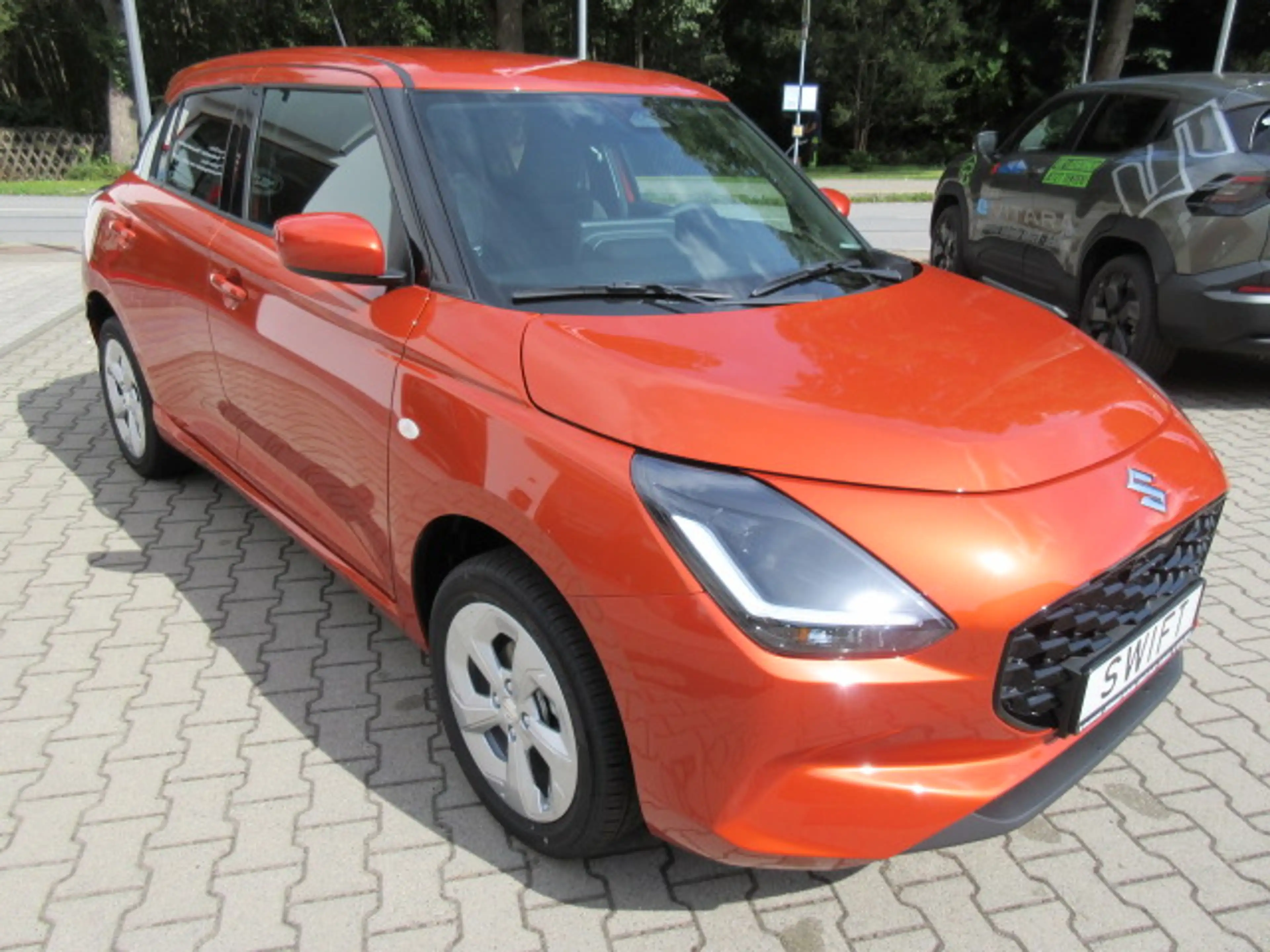 Suzuki Swift 1.2 Hybrid Allgrip MT Comfort — photo 8