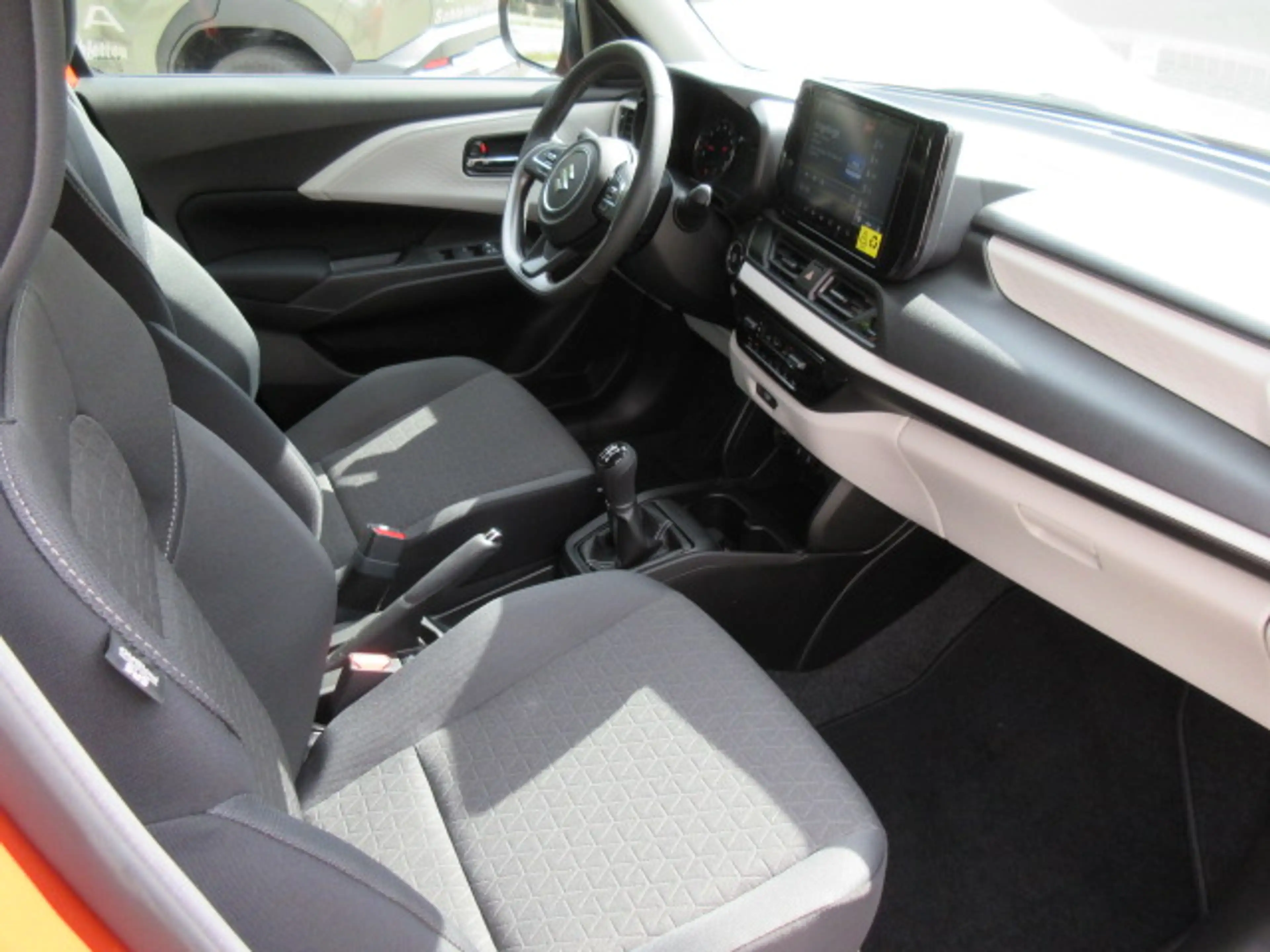 Suzuki Swift 1.2 Hybrid Allgrip MT Comfort — photo 14