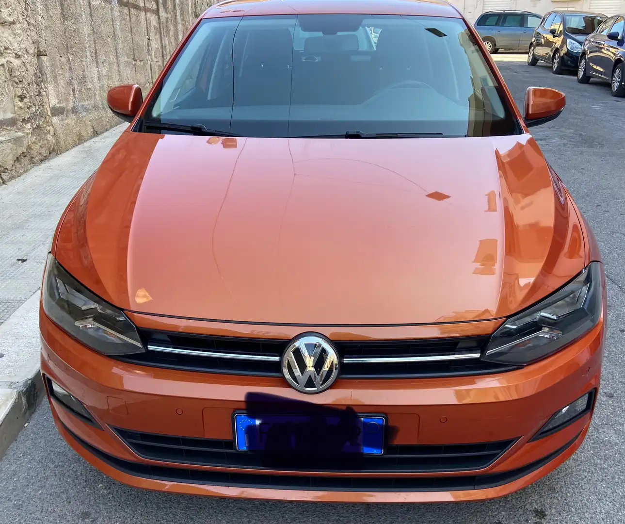 Volkswagen Polo Polo VI 2017 5p 1.0 tgi Comfortline 90cv Arancione - 1
