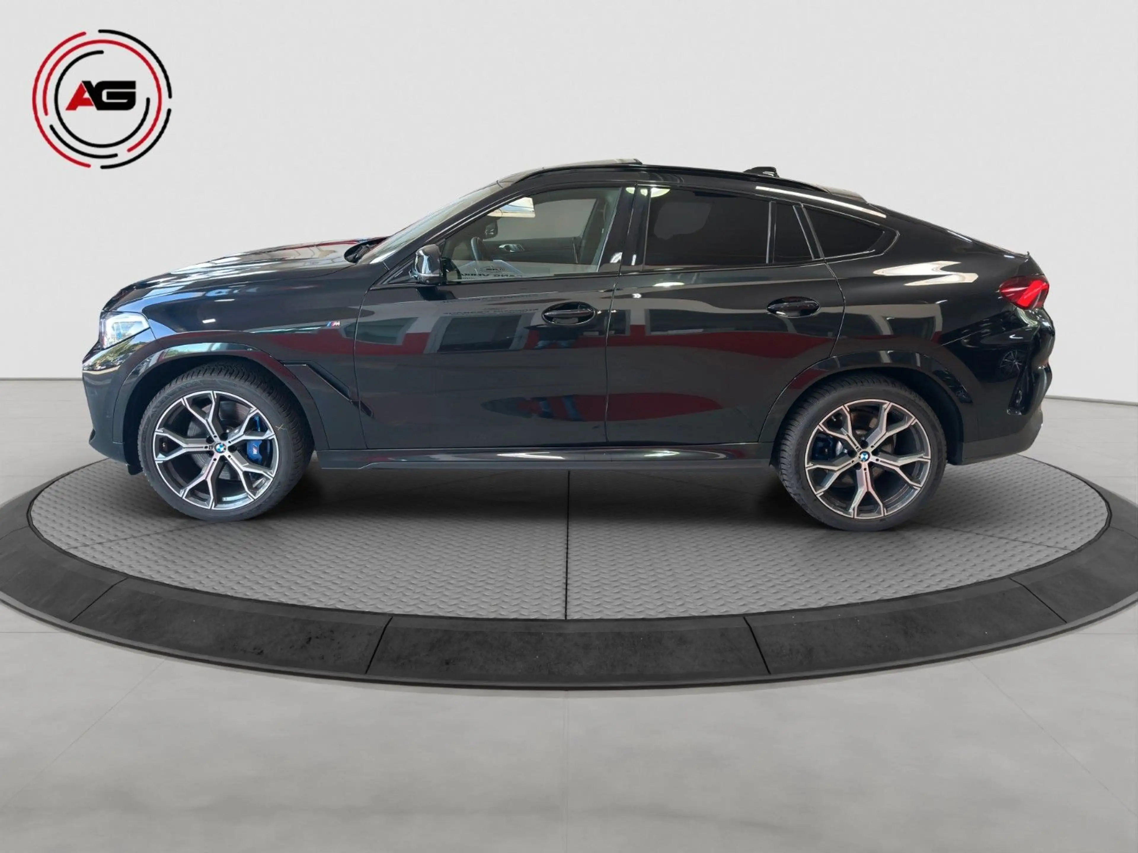 BMW X6 40d M-SPORT LASER ACC PANO 21" HUD HiFi 360° — photo 8
