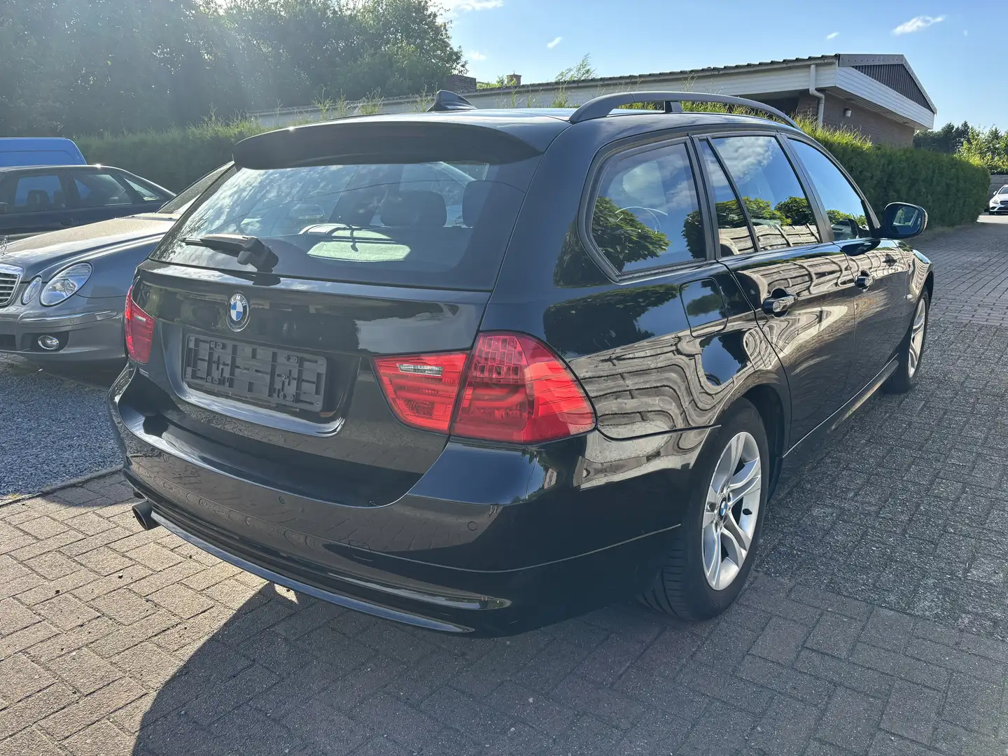 BMW 318 D E91 Facelift EURO 5 - 2