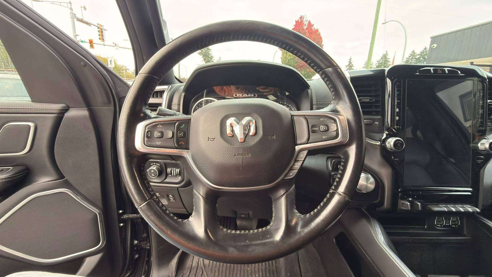 2022 RAM 1500 — view 11