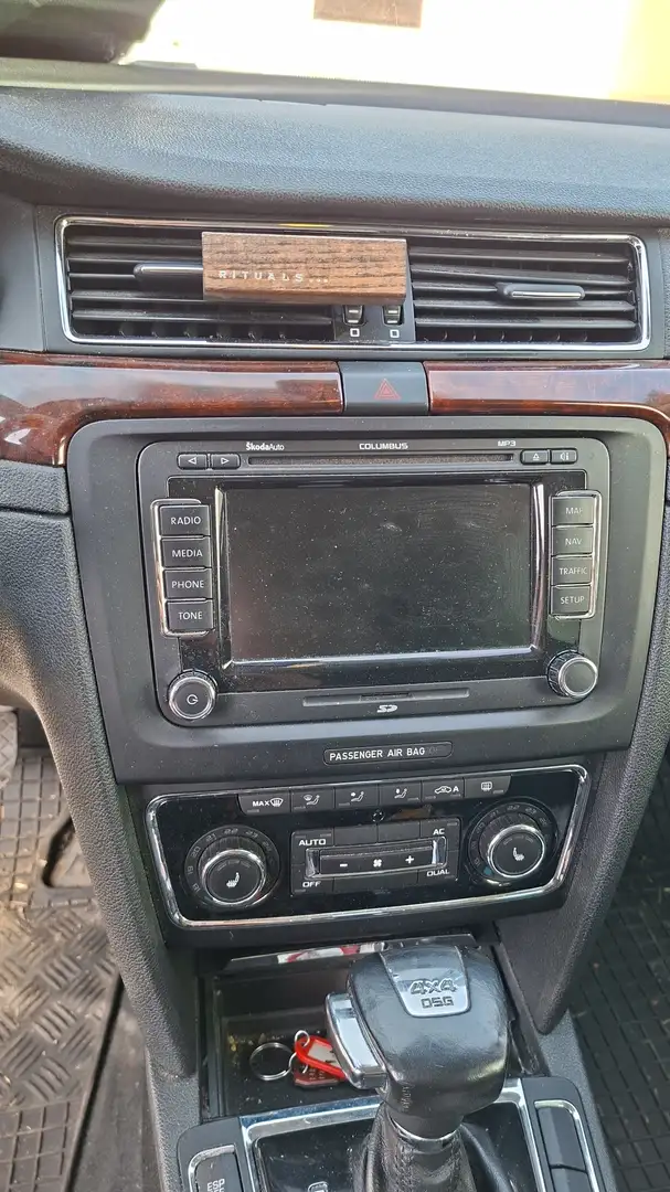 Skoda Superb Superb 4x4 Ambition 3,6 V6 FSI DSG Ambition Rot - 2