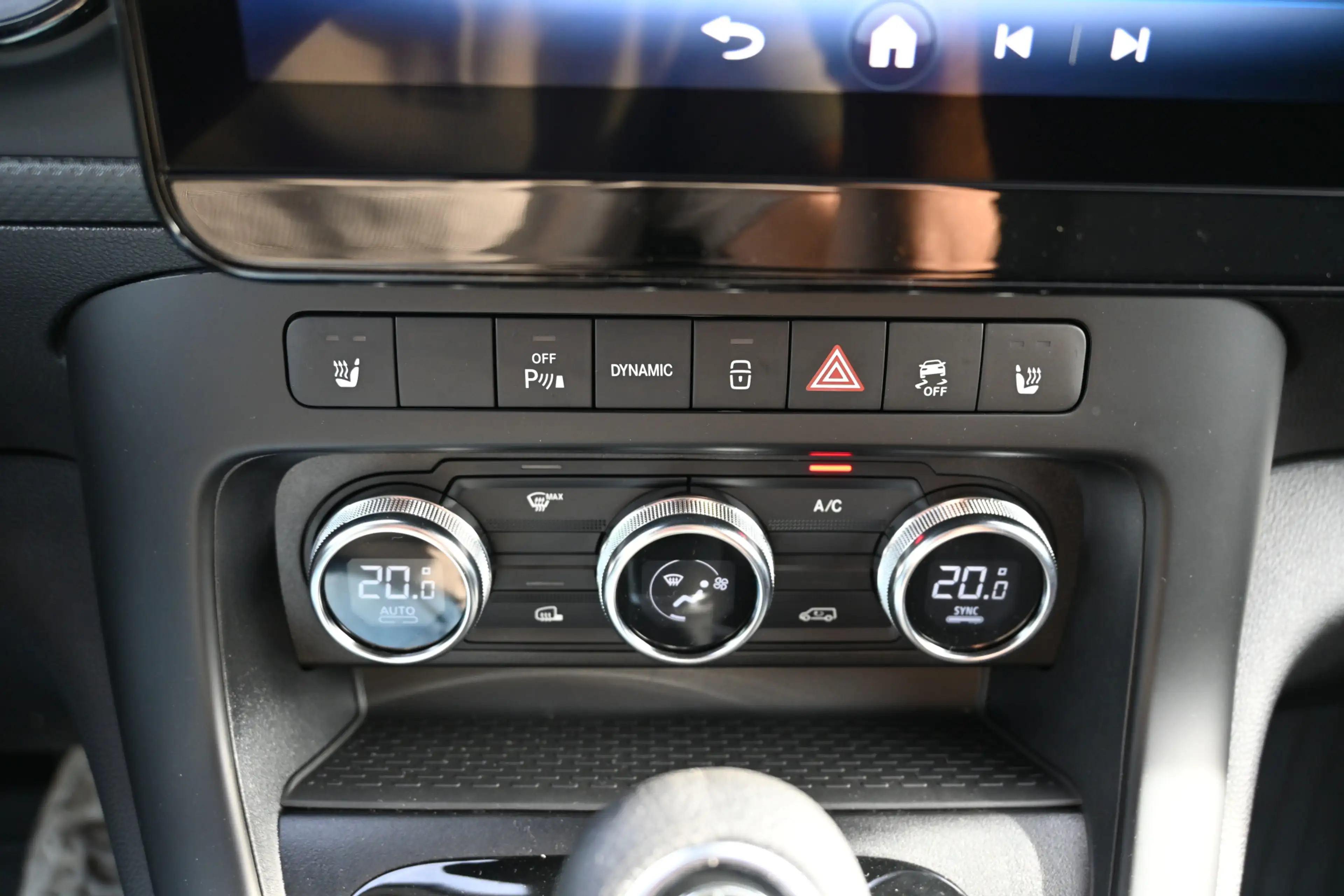 Mercedes-Benz Citan eCitan 112 L1 51 kWh AC 22kW/DC 75kW, Climate cont — photo 19