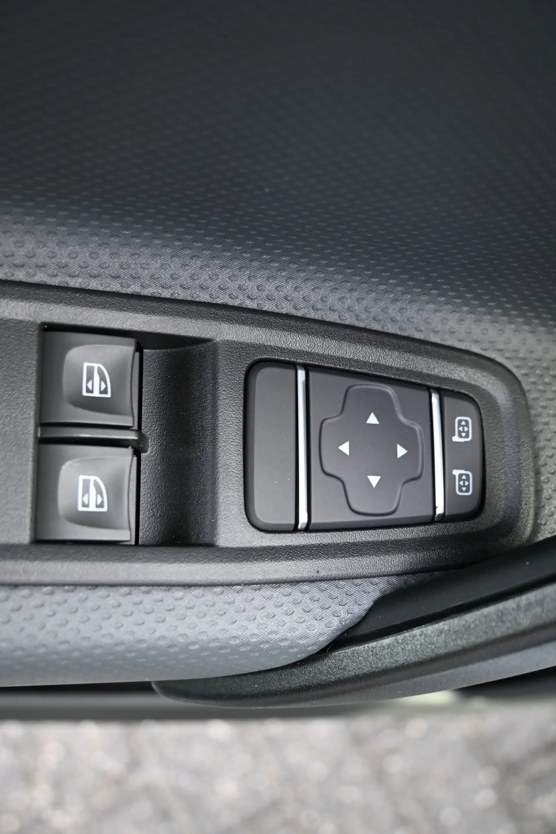 Mercedes-Benz Citan eCitan 112 L1 51 kWh AC 22kW/DC 75kW, Climate cont — photo 12