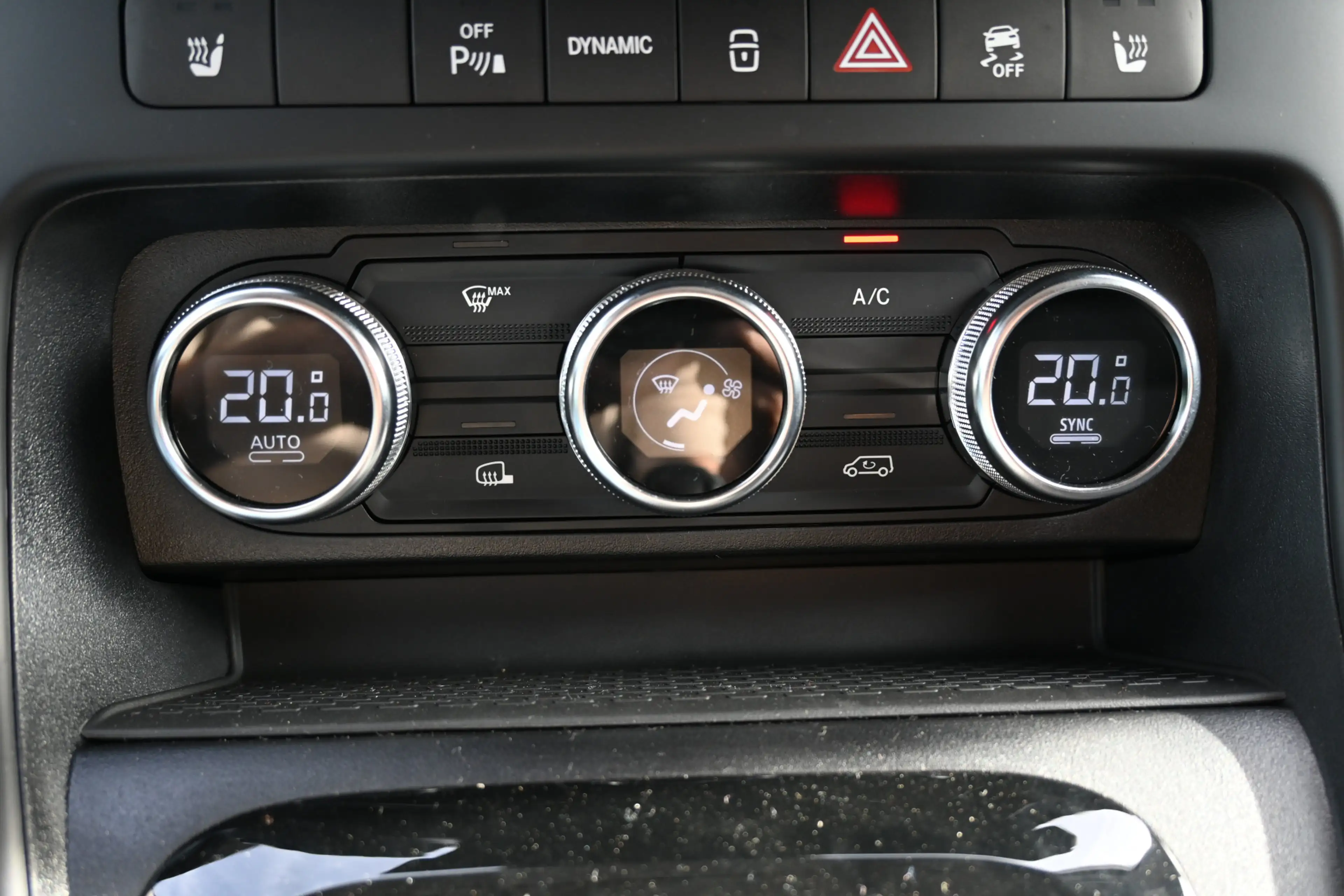 Mercedes-Benz Citan eCitan 112 L1 51 kWh AC 22kW/DC 75kW, Climate cont — photo 20