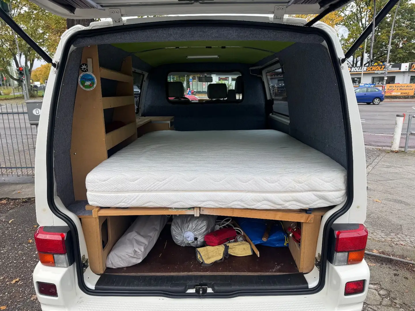 Volkswagen T4 2.5TDI*TÜV NEU*BETT*SPÜLE*KLIMA*ZR NEUWERTIG* Weiß - 2