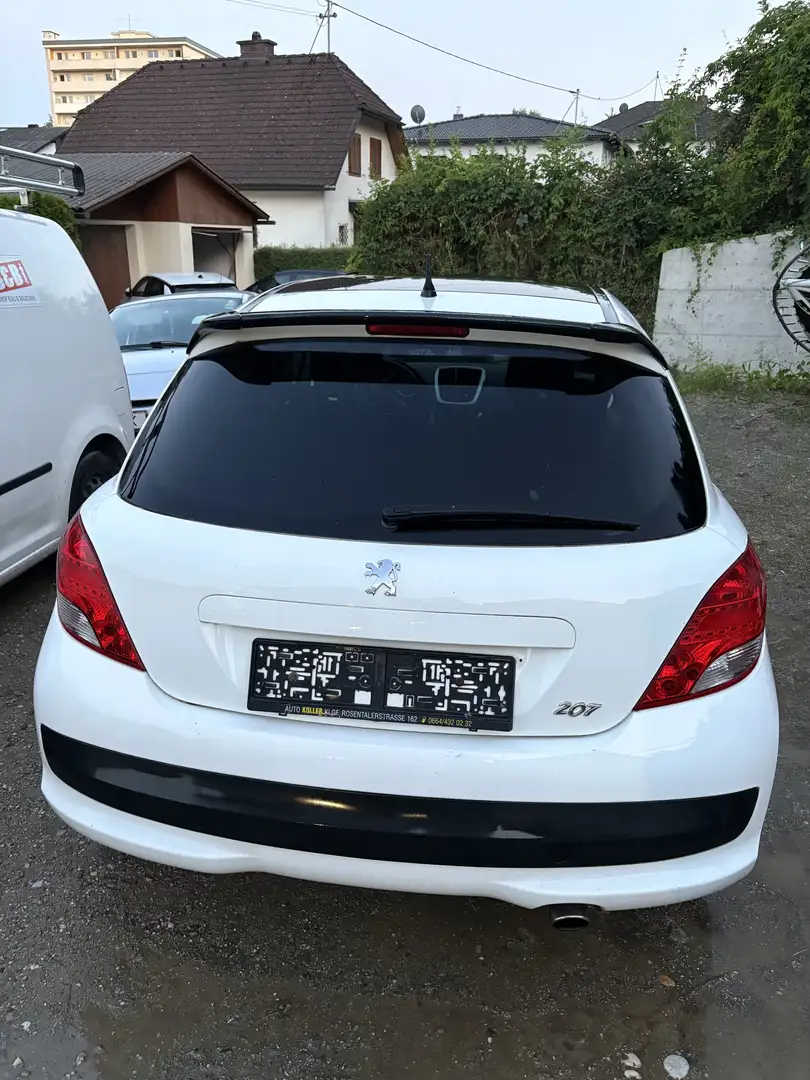 Peugeot 207 Active 1,4 16V - 2