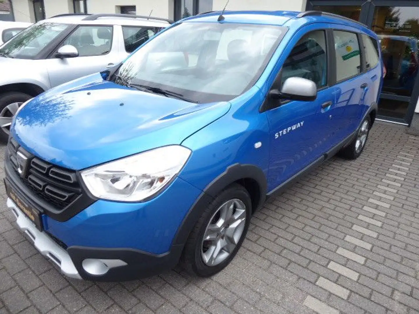 Dacia Lodgy Stepway Plus Blau - 2