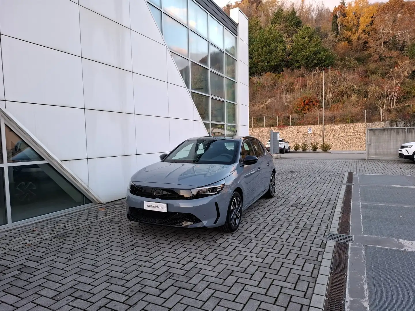 Opel Corsa Corsa 1.2 100hp GS AT8 (*) EASY BUY OK NEOPATENTAT Gris - 1