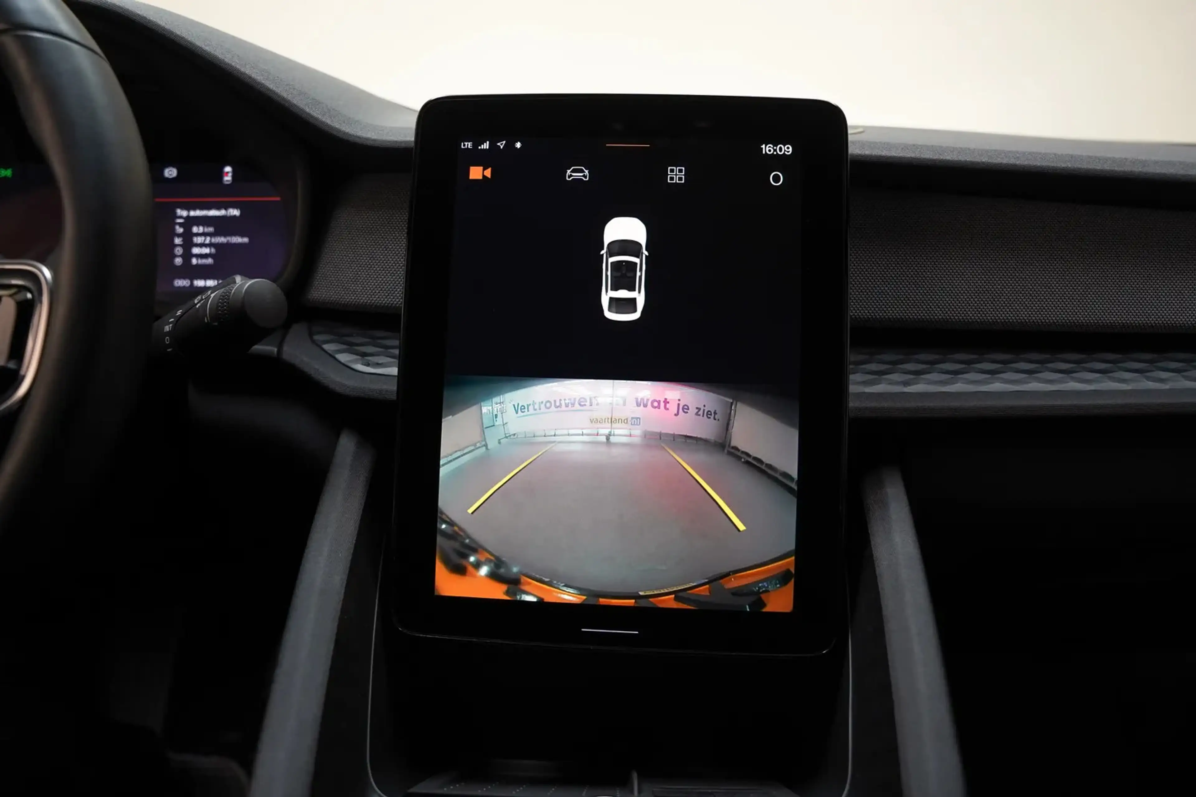 Polestar 2 Standard Range Single Motor 63kWh [ Navi/Carplay C — photo 8