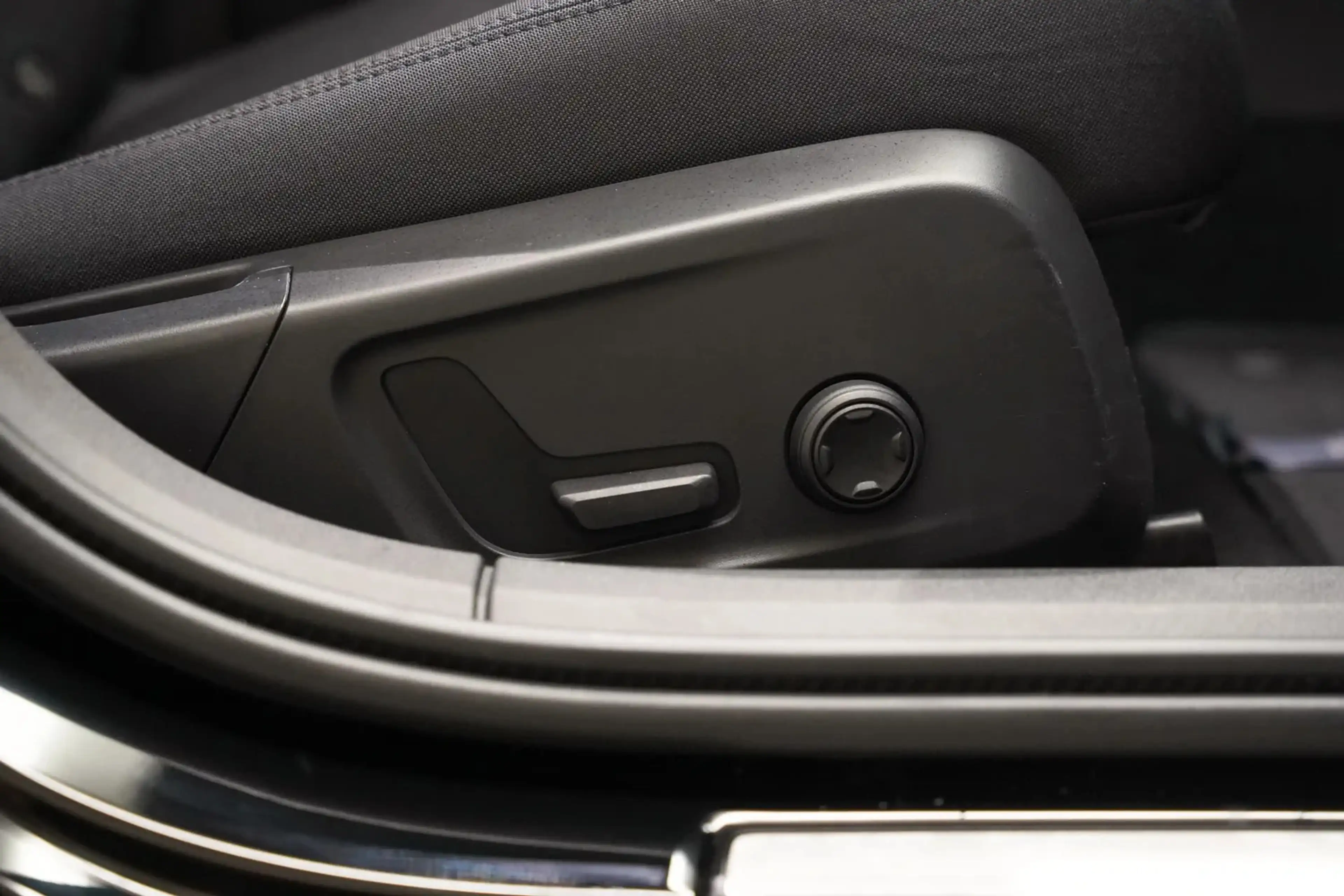 Polestar 2 Standard Range Single Motor 63kWh [ Navi/Carplay C — photo 11