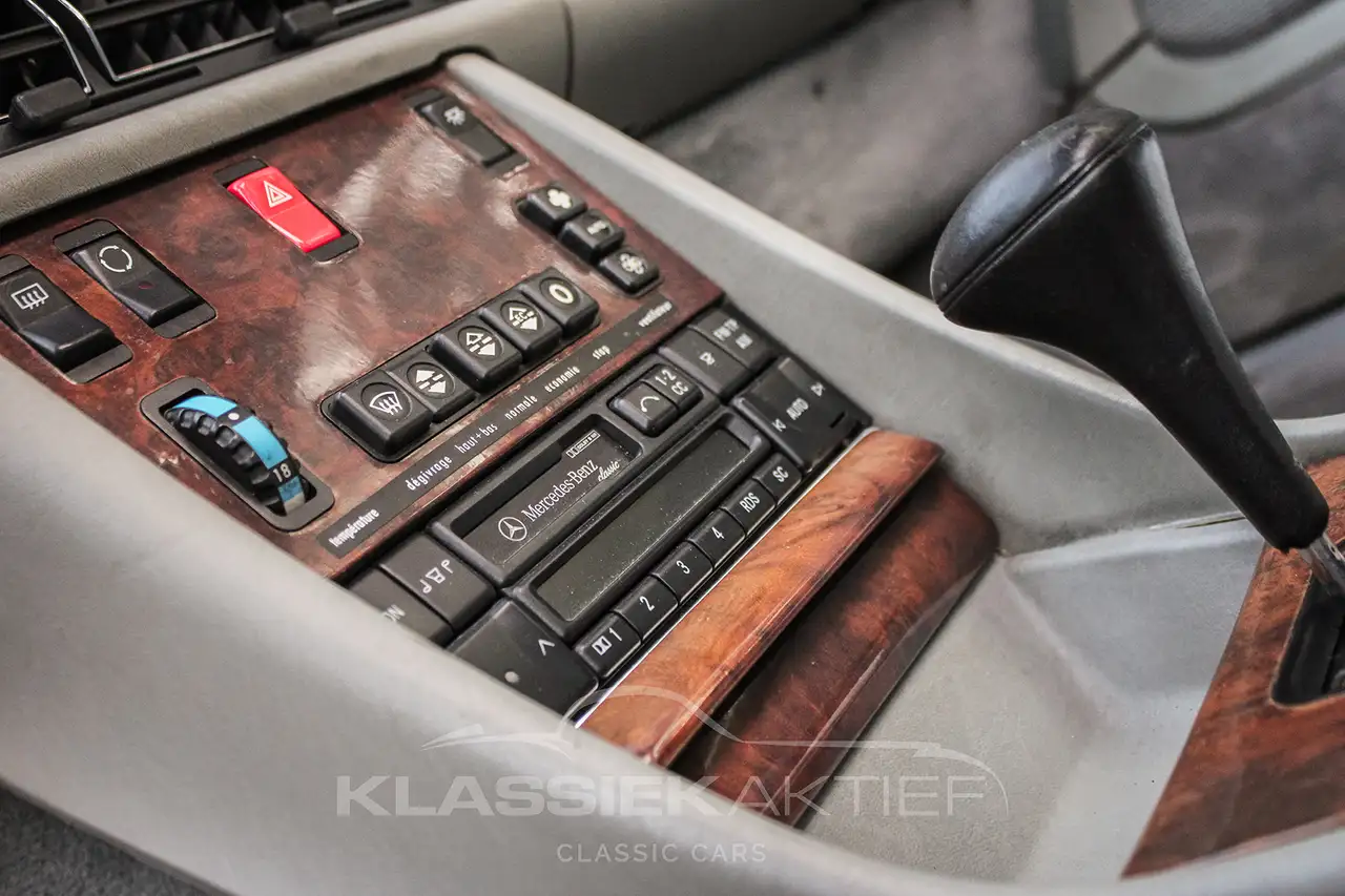 Mercedes-Benz S 560 SEC, foto 5