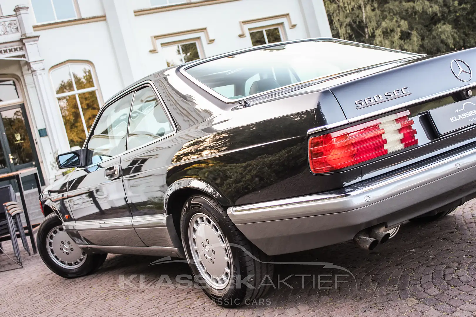 Mercedes-Benz S 560 SEC Schwarz - 2