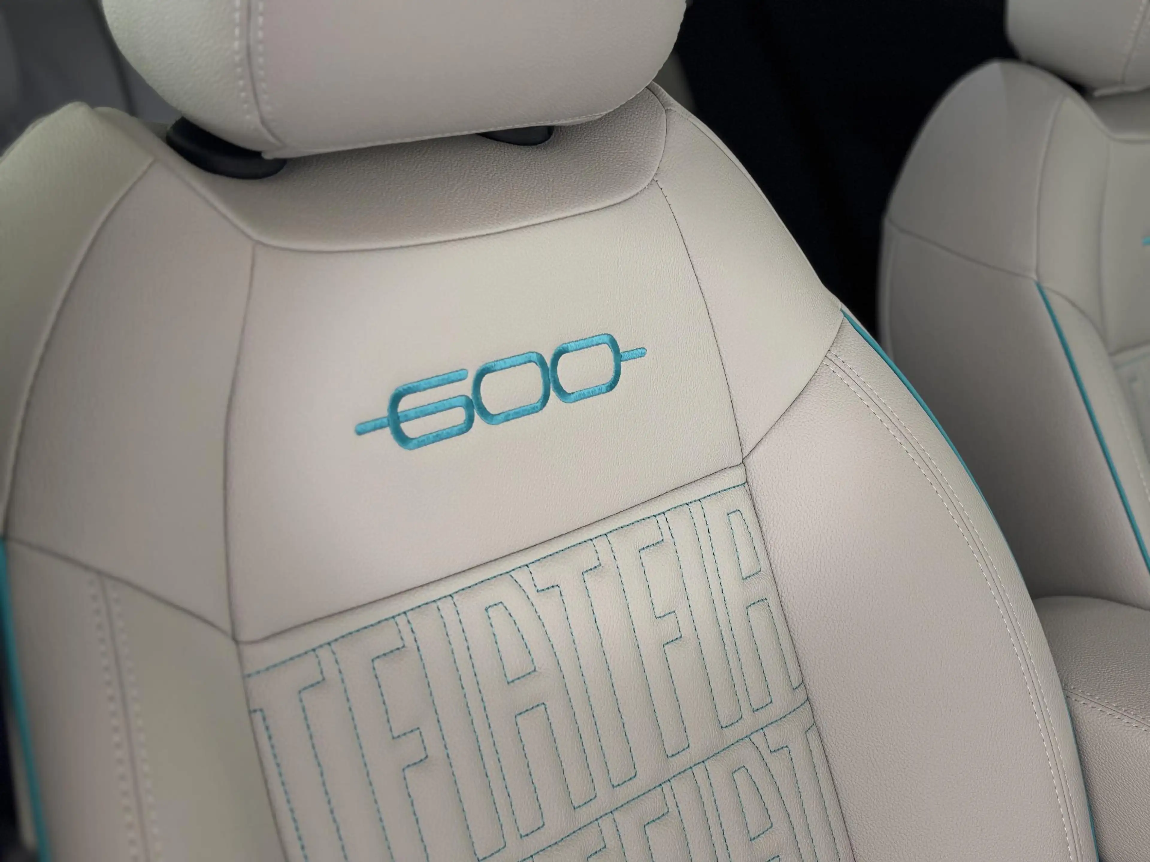 Fiat 600e La Prima 54 kWh | Registratie korting! | Apple/And — photo 8