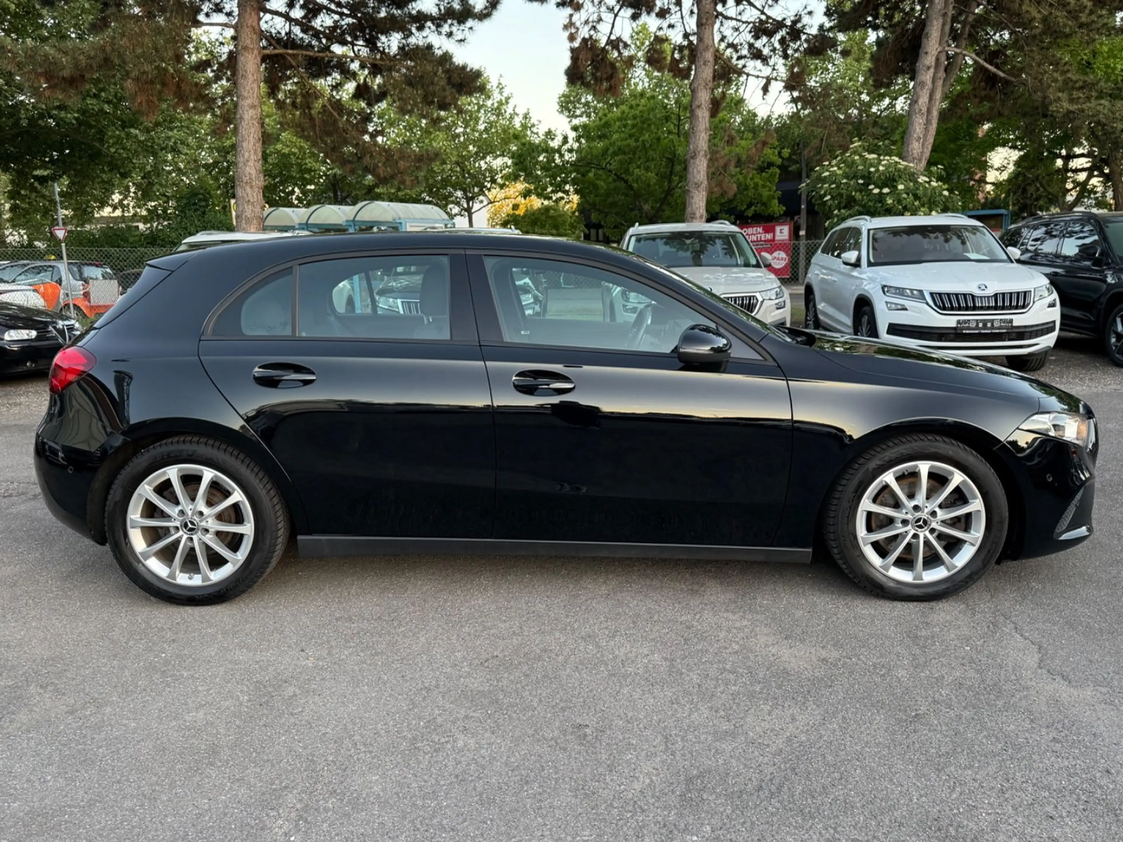 Mercedes-Benz A 220 d — photo 4