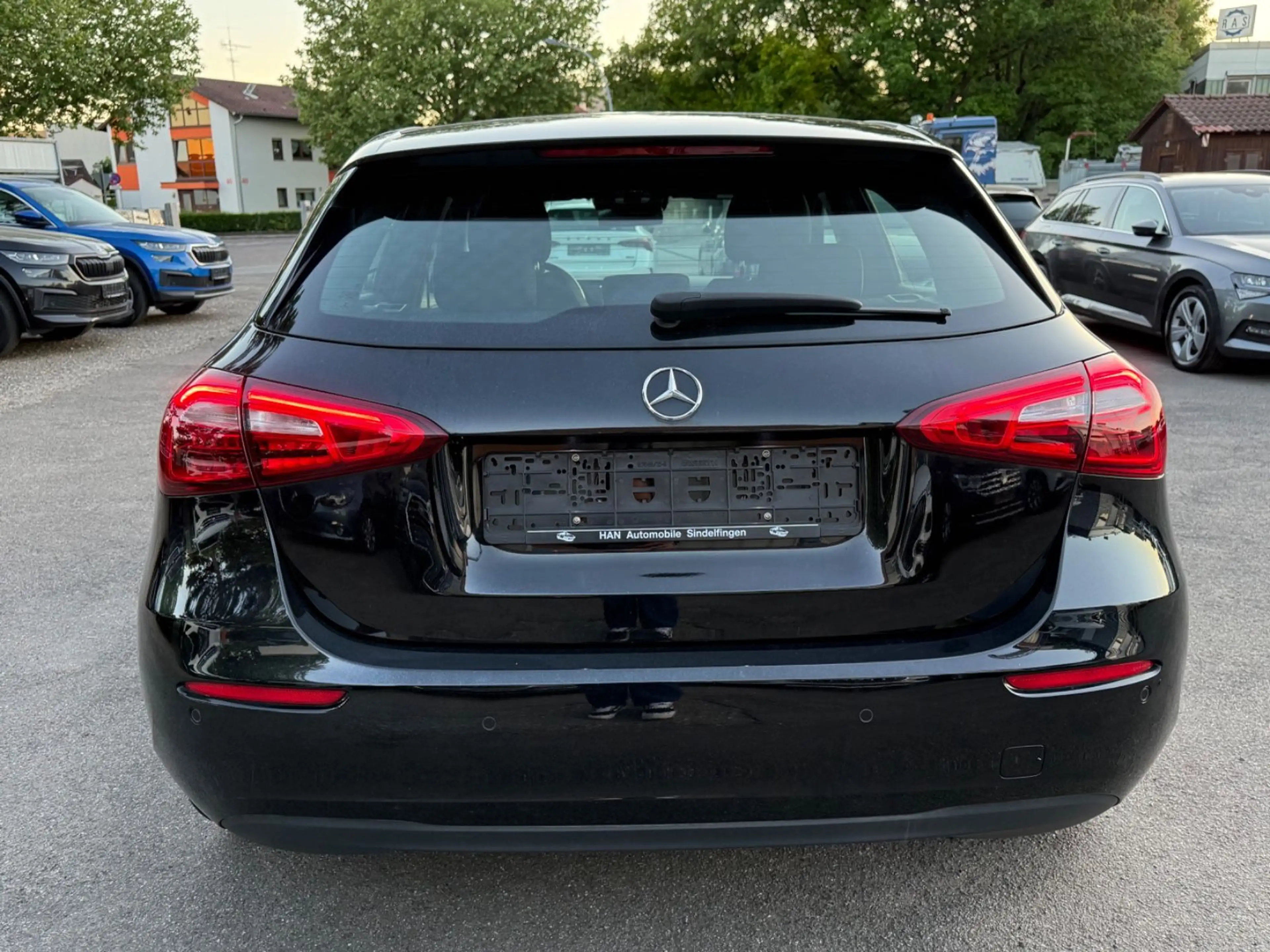 Mercedes-Benz A 220 d — photo 10