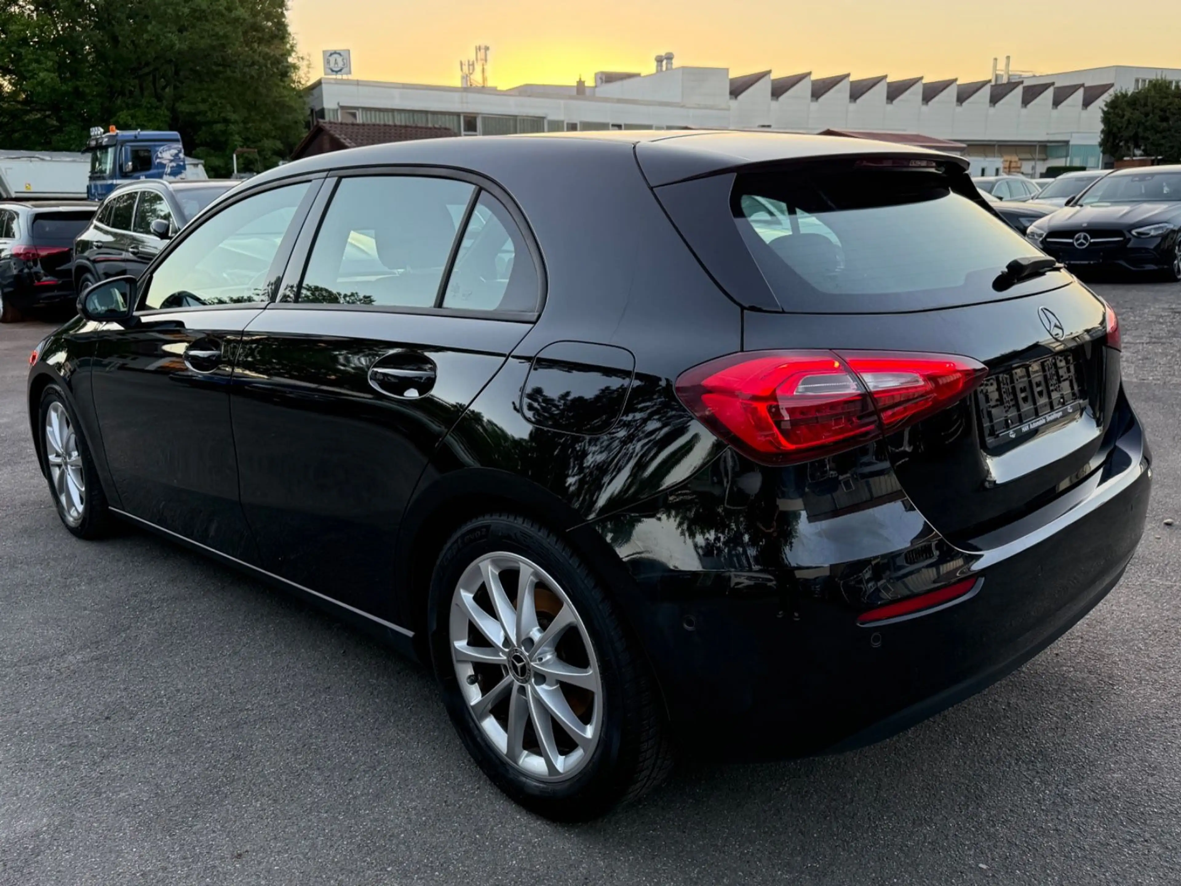 Mercedes-Benz A 220 d — photo 8