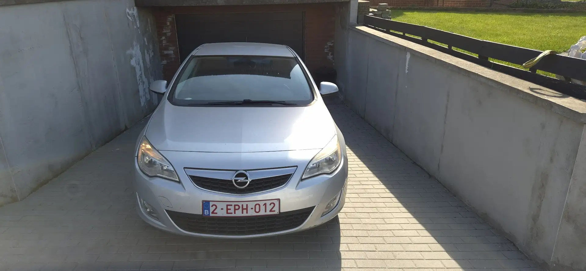 Opel Astra 1.7 CDTi ECOTEC Cosmo DPF - 1