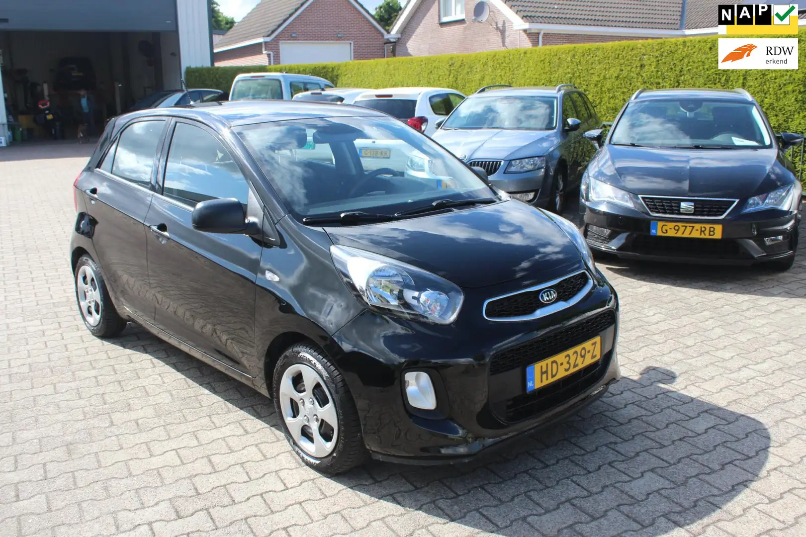 Kia Picanto 1.0 CVVT EconomyLine Black - 1