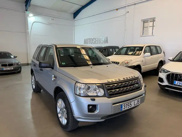 Land Rover Autres 2.2 Td4 HSE Stop/Start 150cv