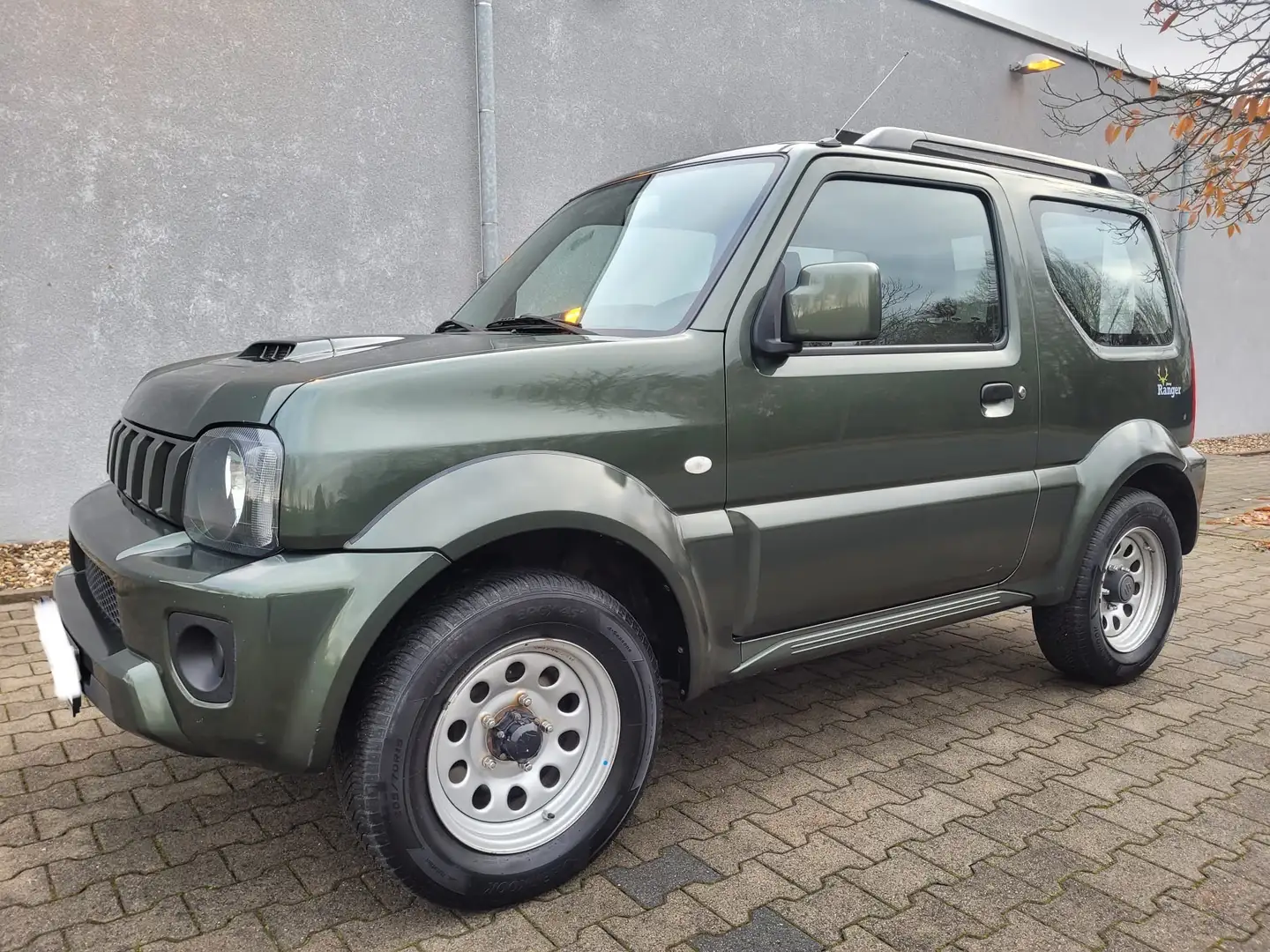 Suzuki Jimny Jimny Club Ranger KLIMA-AHK-SHZ-EURO 5 Grün - 2