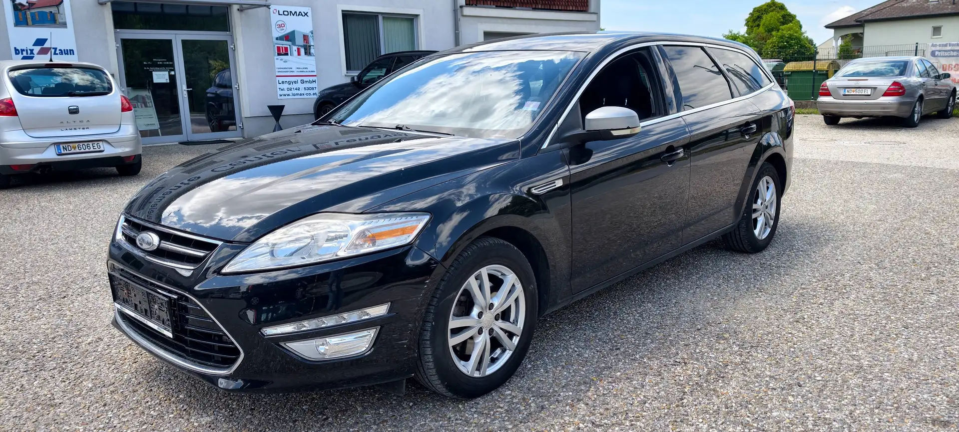 Ford Mondeo Titanium (04.2011 Schwarz - 2