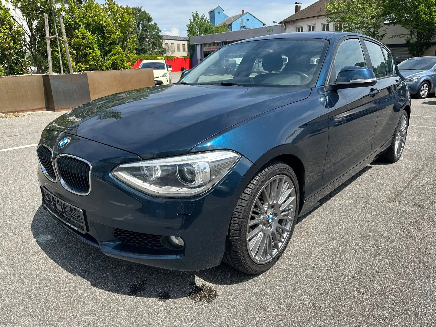 BMW 116 Baureihe 1 Lim. 5-trg. 116i*8 fach* Blauw - 1