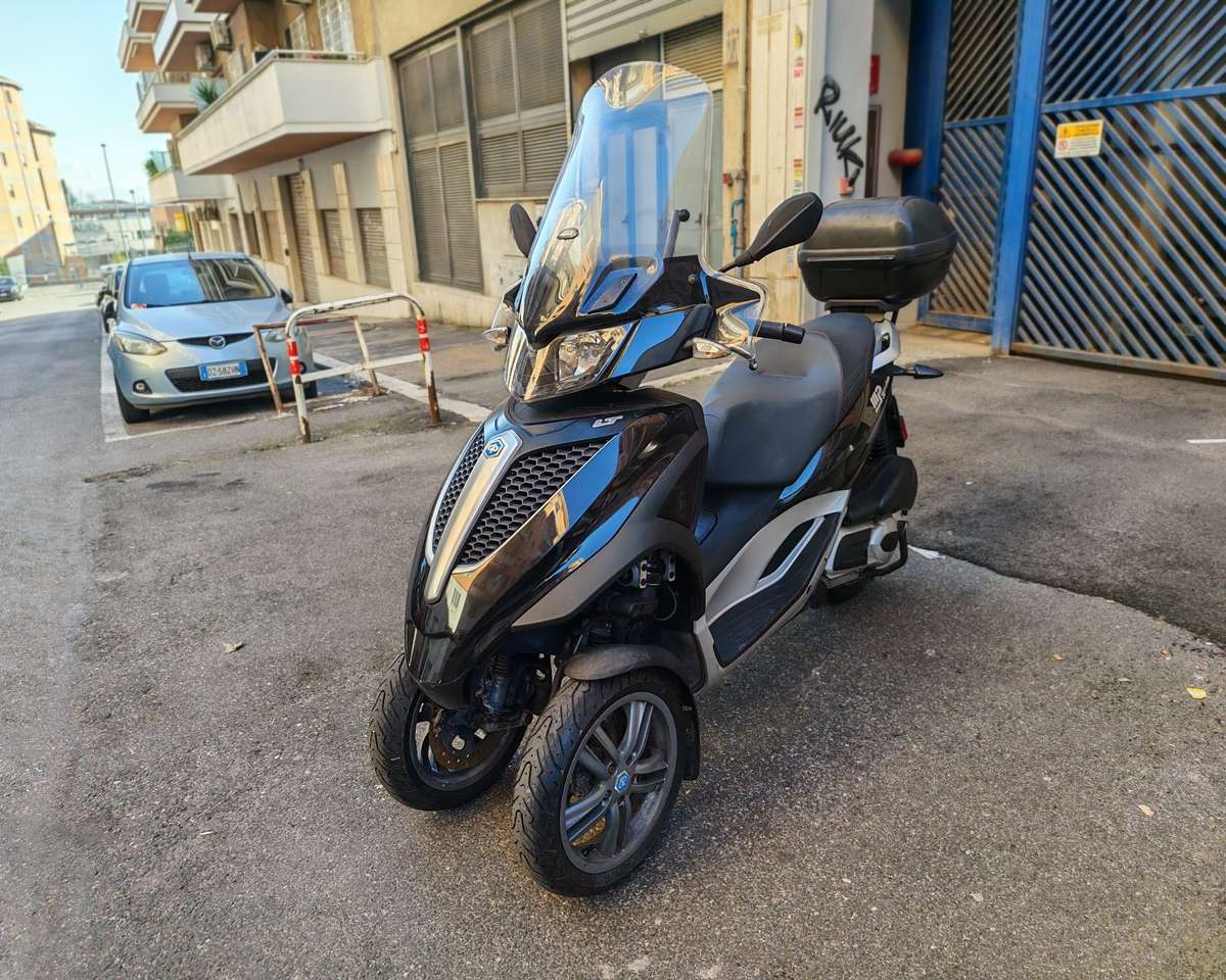 Piaggio MP3 300 MP3 300 LT