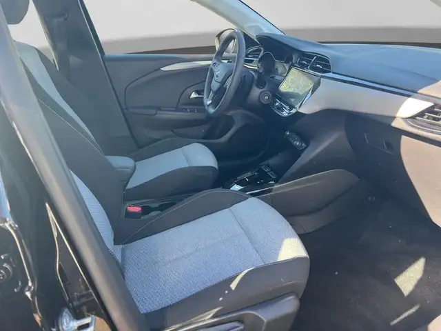 Opel Corsa view 8