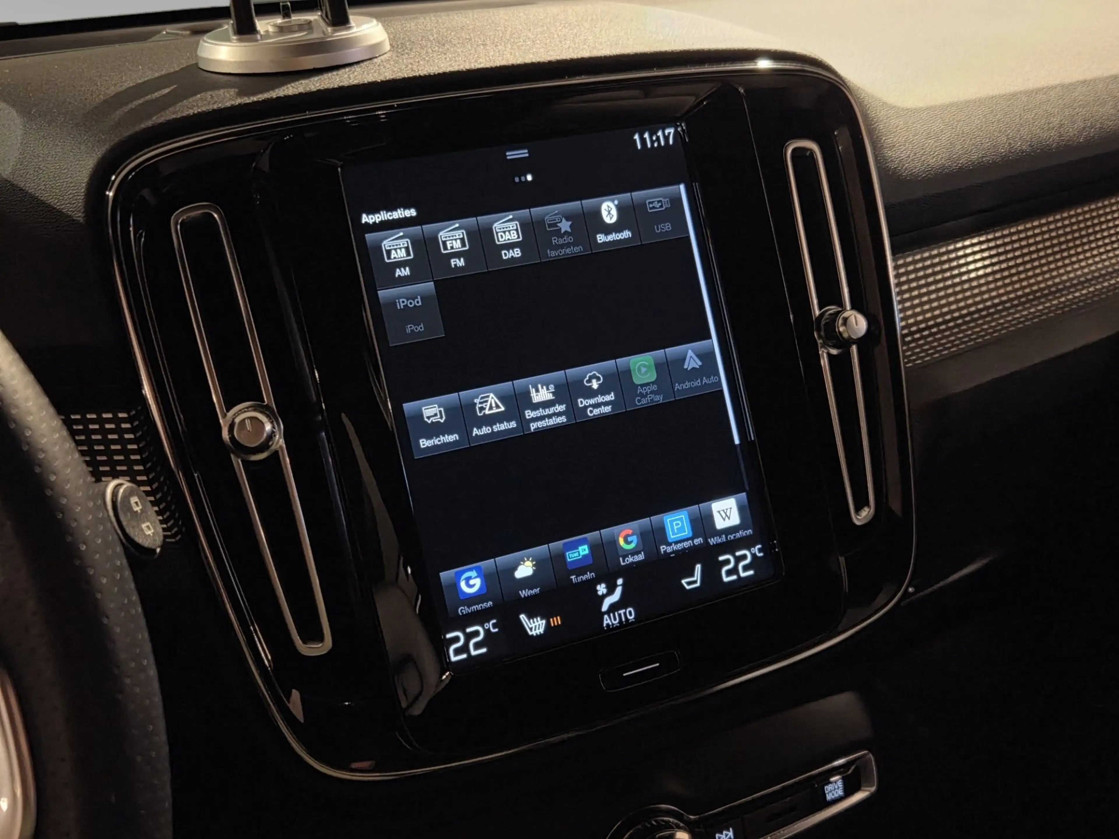 Volvo XC40 2.0 T4 R-Design | Trekhaak | Camera | Adaptive Cru — photo 12