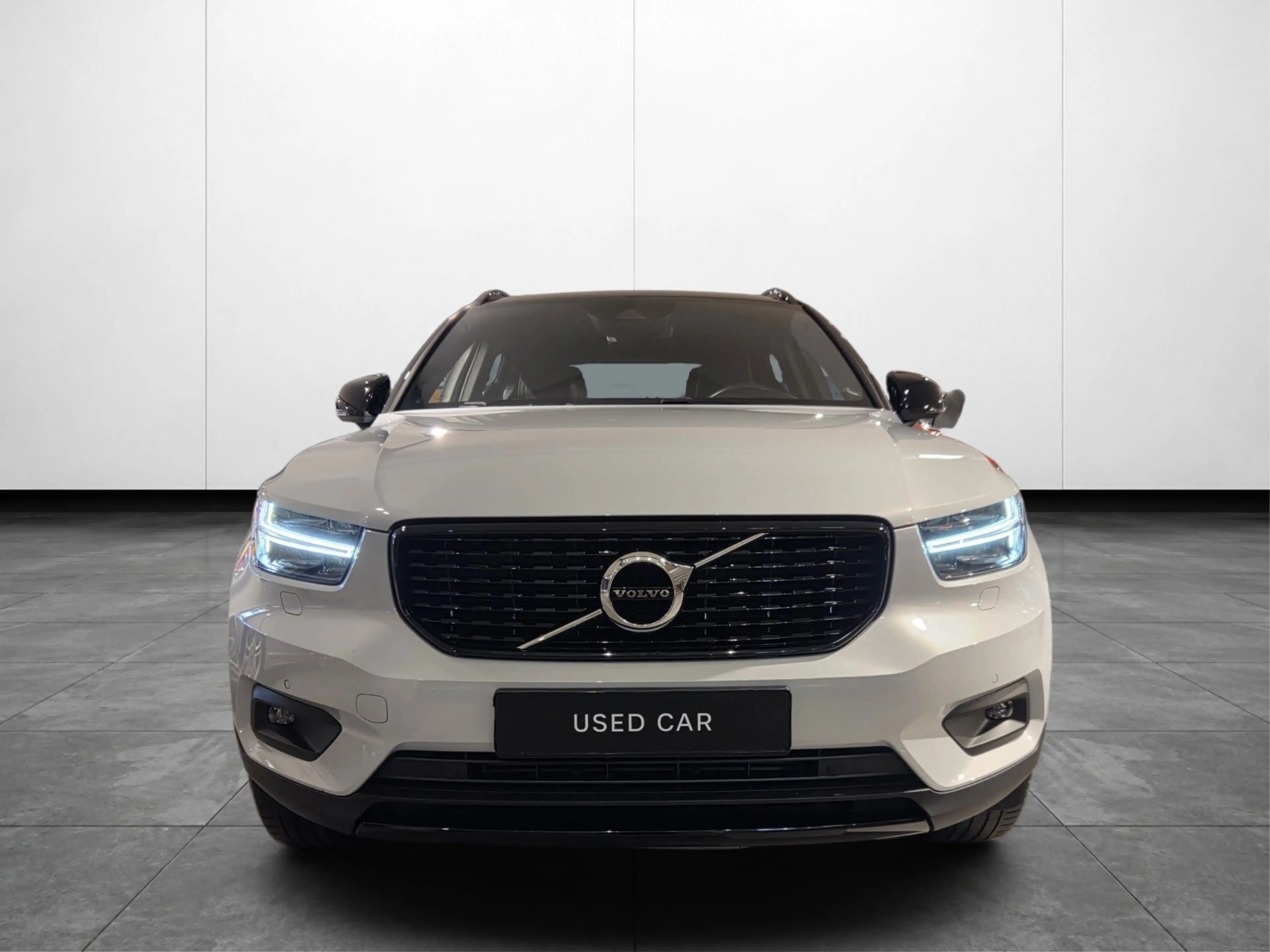 Volvo XC40 2.0 T4 R-Design | Trekhaak | Camera | Adaptive Cru — photo 7