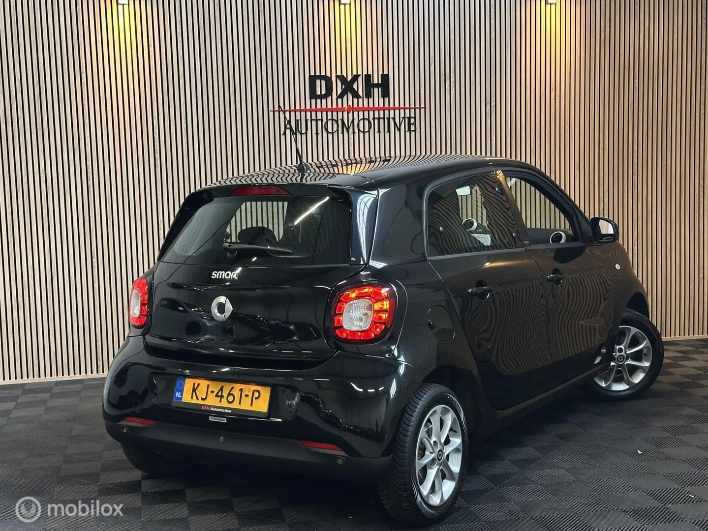 smart forFour 1.0 Proxy BLUET CRUISE STOELVW PDC CLIMA LED Zwart - 2
