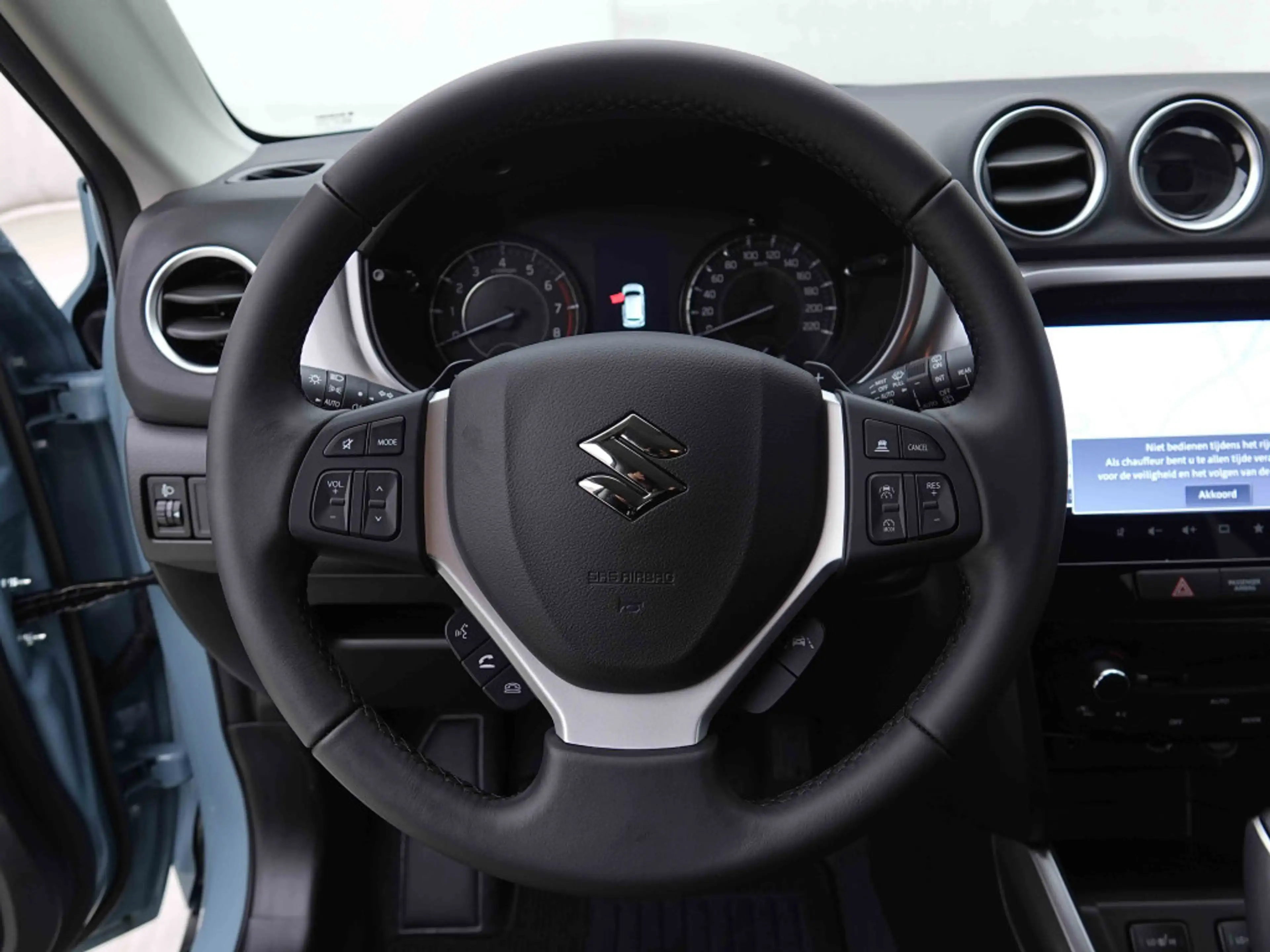 Suzuki Vitara Hybrid 110 AUT Select | CAM | Carplay | Keyless | Heated Seats — photo 9