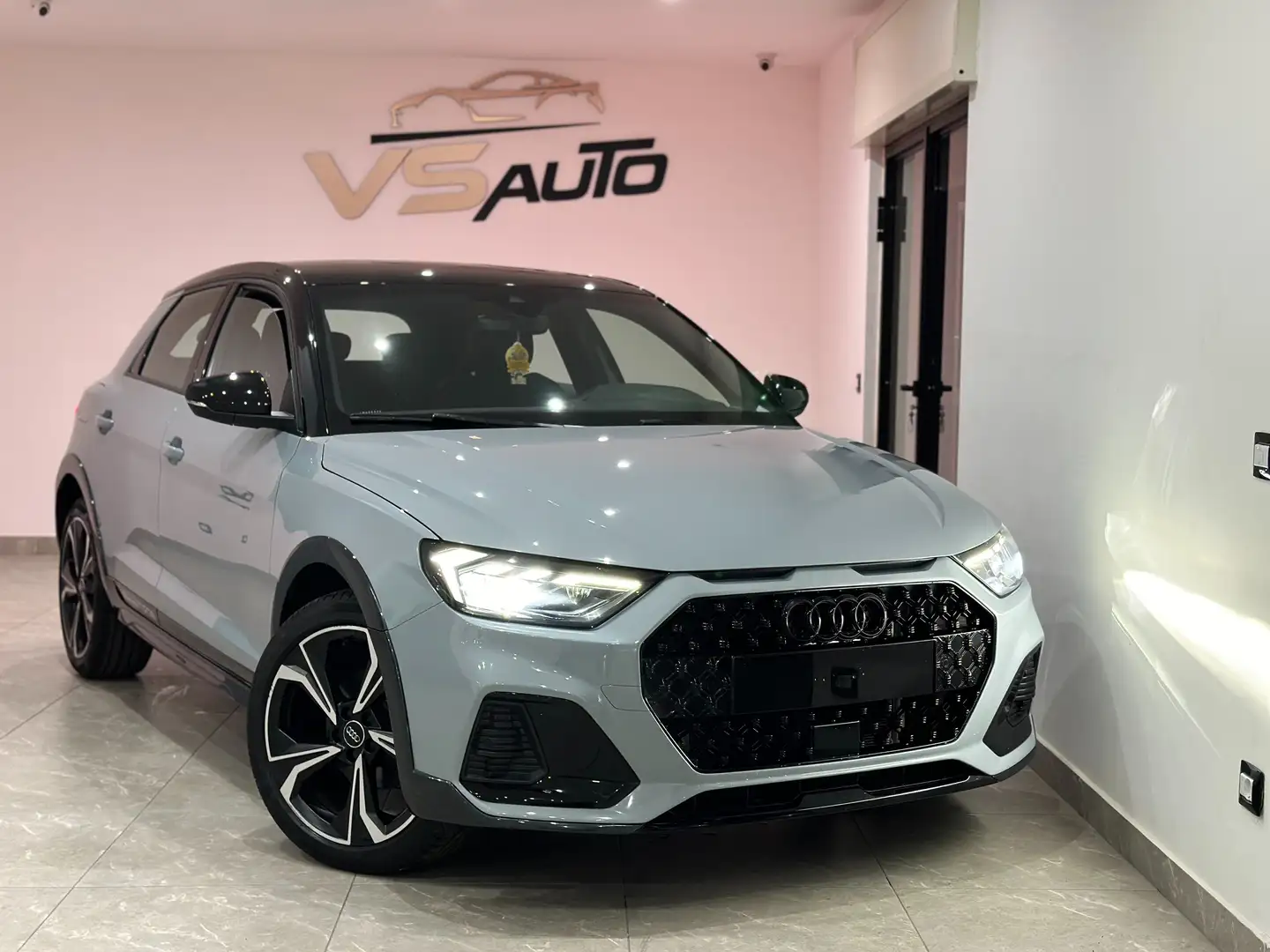 Audi A1 A1 SPB 35 TFSI S Tronic Edition One S line Grigio - 1