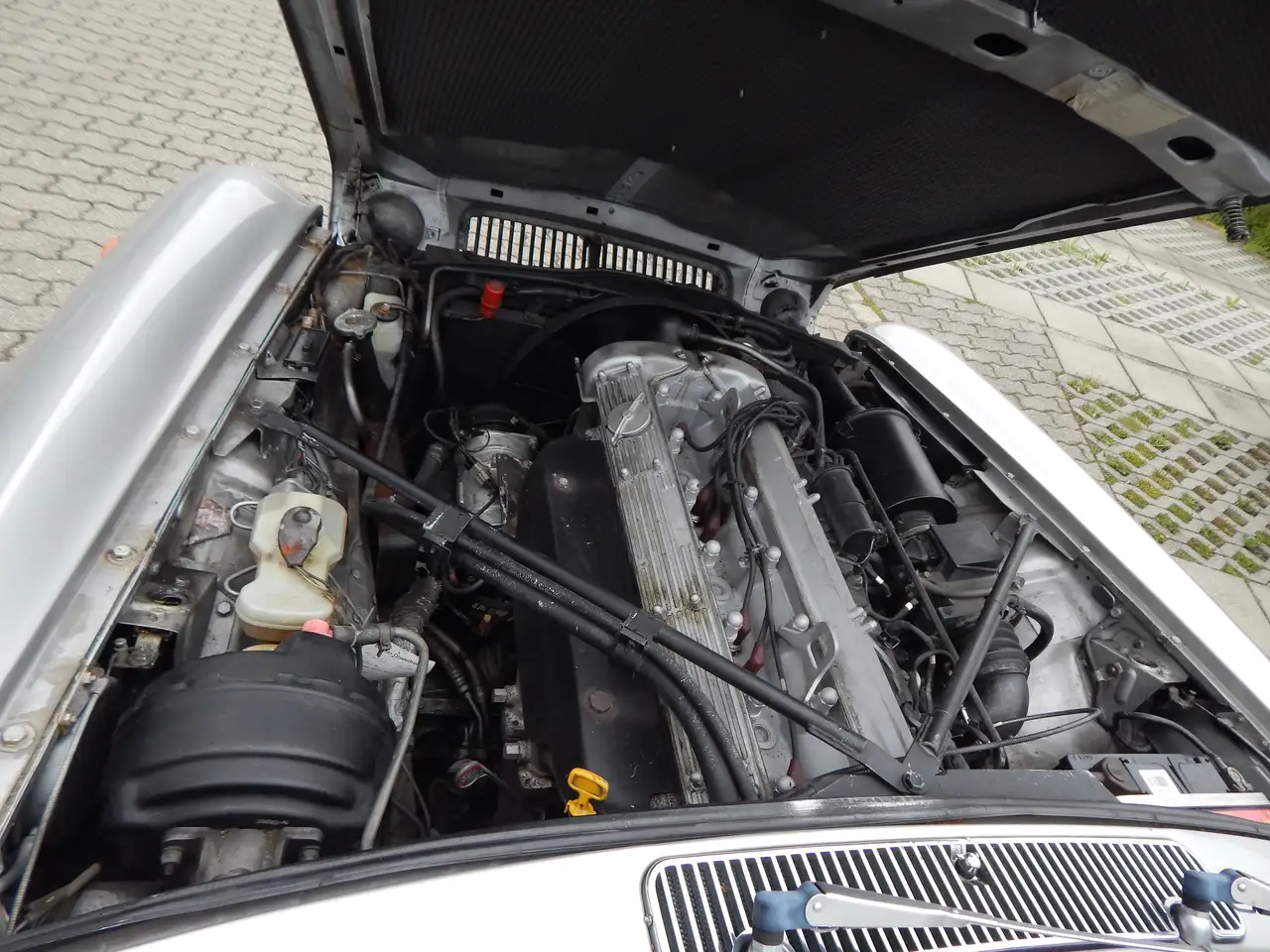 Jaguar XJ6, foto 5