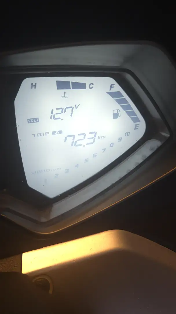 Kymco Downtown 125i Gris - 2