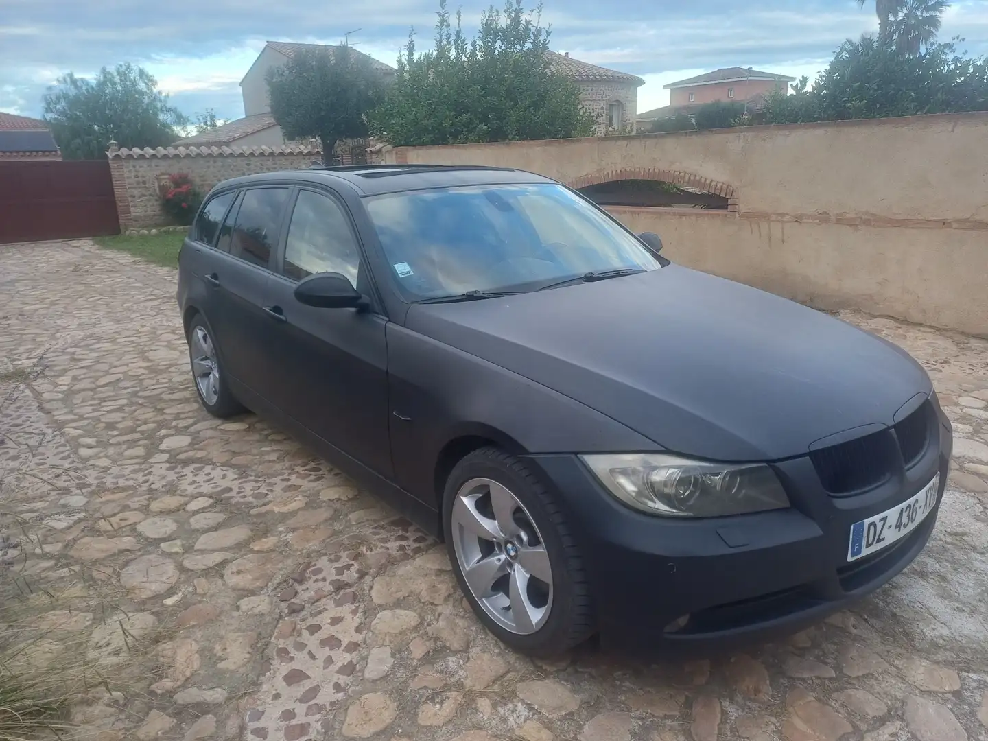 BMW 330 Touring 330xd 231ch Sport A - 2