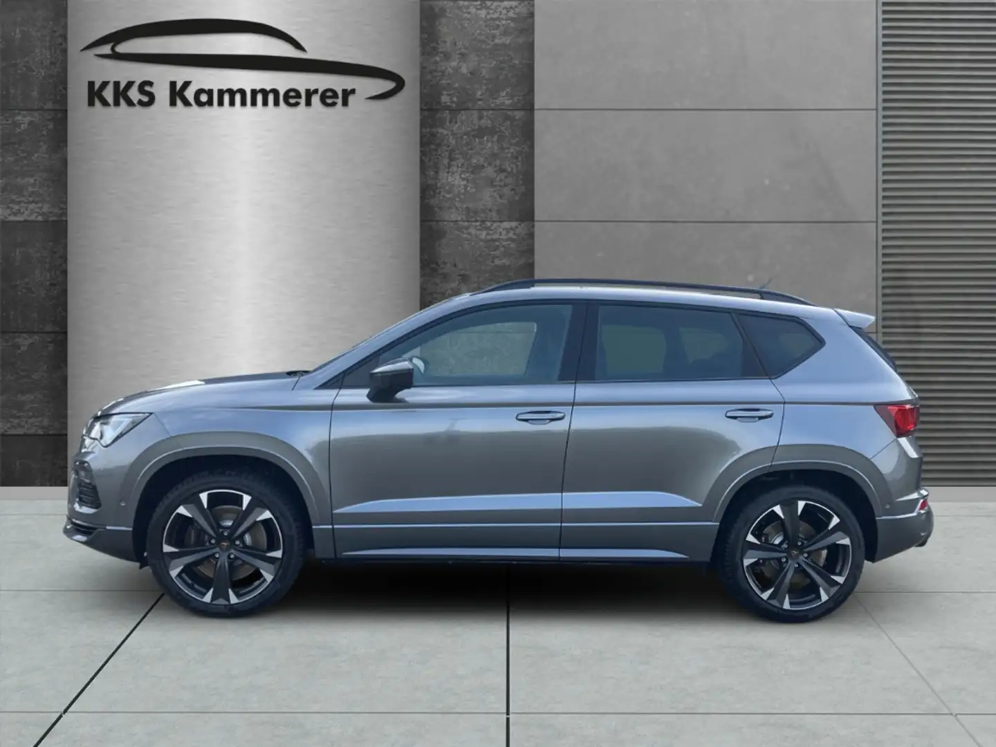 CUPRA Ateca VZ 4Drive 2.0 TSI AHK 360° NAVI Pano RFK 5 J. Gar Szürke - 2