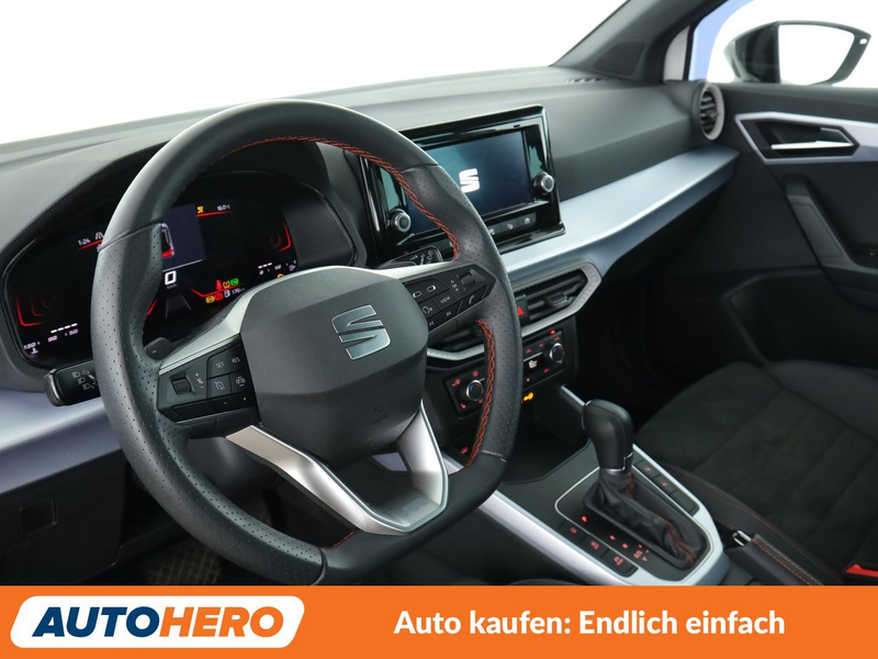 SEAT Arona 1.0 TSI FR Aut.*LED*TEMPO*PLA*CAM* — photo 11