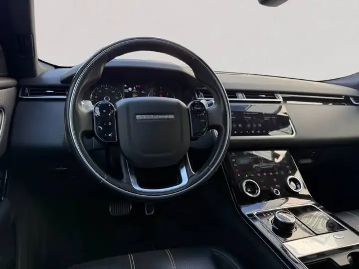 Land Rover Range Rover Velar 2019, foto 16
