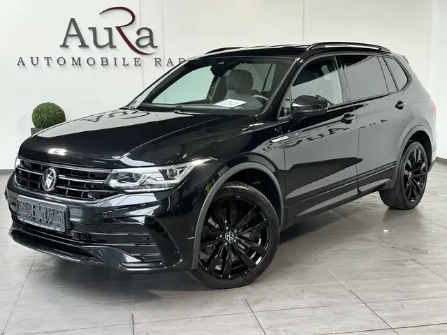 Volkswagen Tiguan Allspace view 2