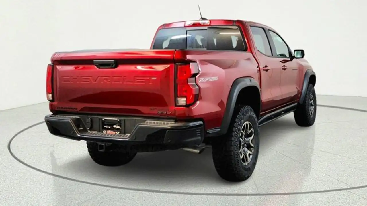 Chevrolet Colorado снимка Chevrolet Colorado