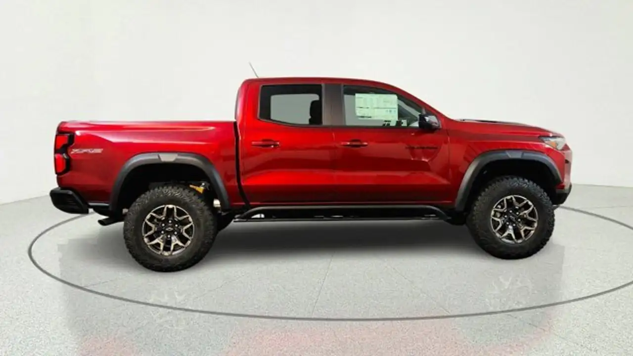 Chevrolet Colorado снимка Chevrolet Colorado