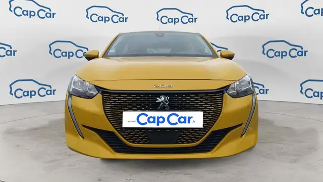 Peugeot E-208 view 5