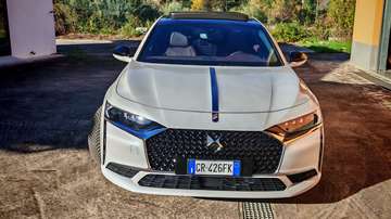 DS9 1.6 e-tense phev opera 360 4x4 performance