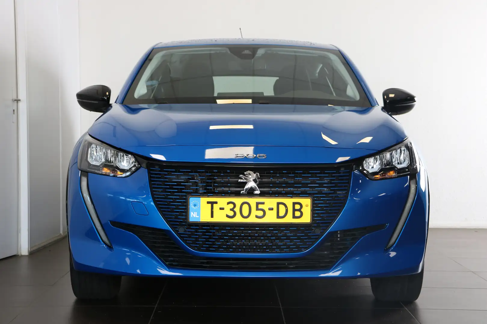 Peugeot e-208 EV Active Pack 50 kWh | Navi | Airco | Cruise cont Blauw - 2