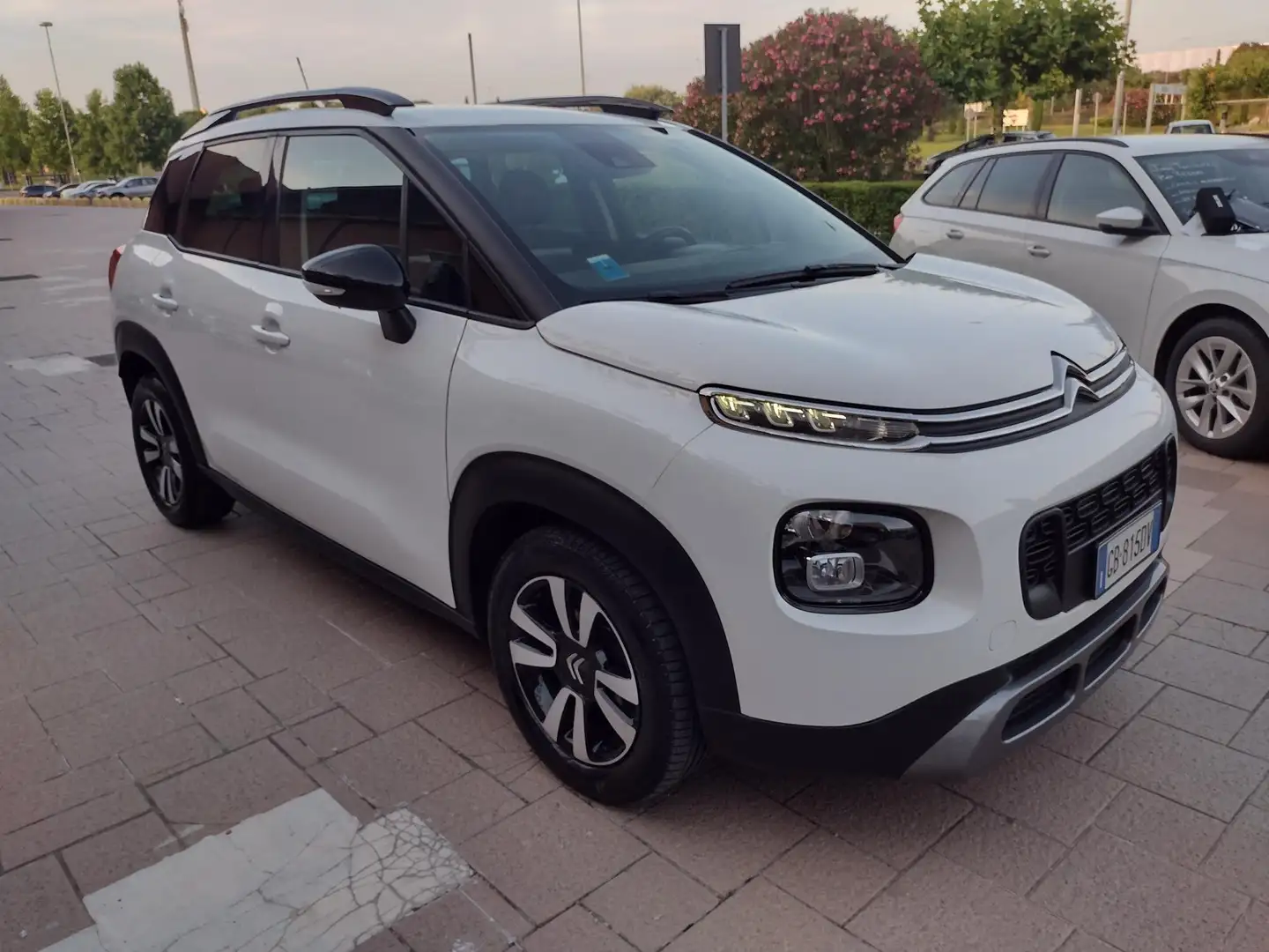 Citroen C3 C3 Aircross 1.5 bluehdi Shine s Bianco - 2