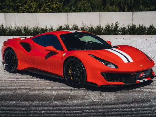 Ferrari 488