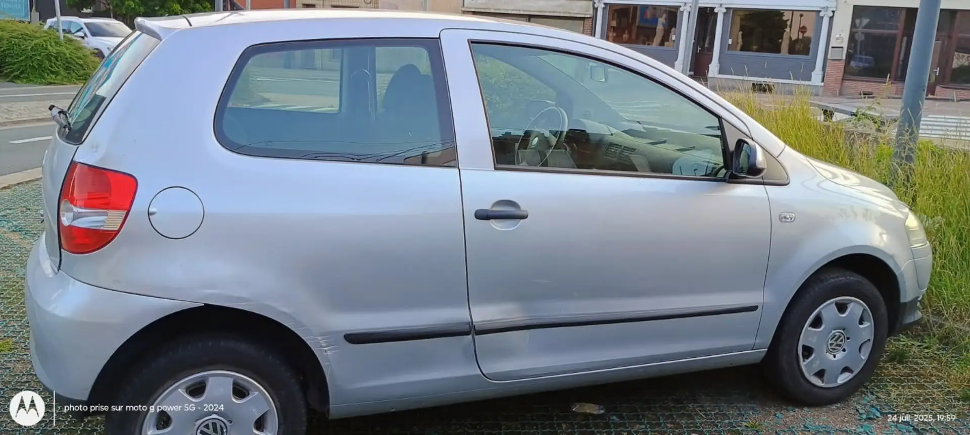 Volkswagen Fox 1.2i Fox in the city Argent - 1